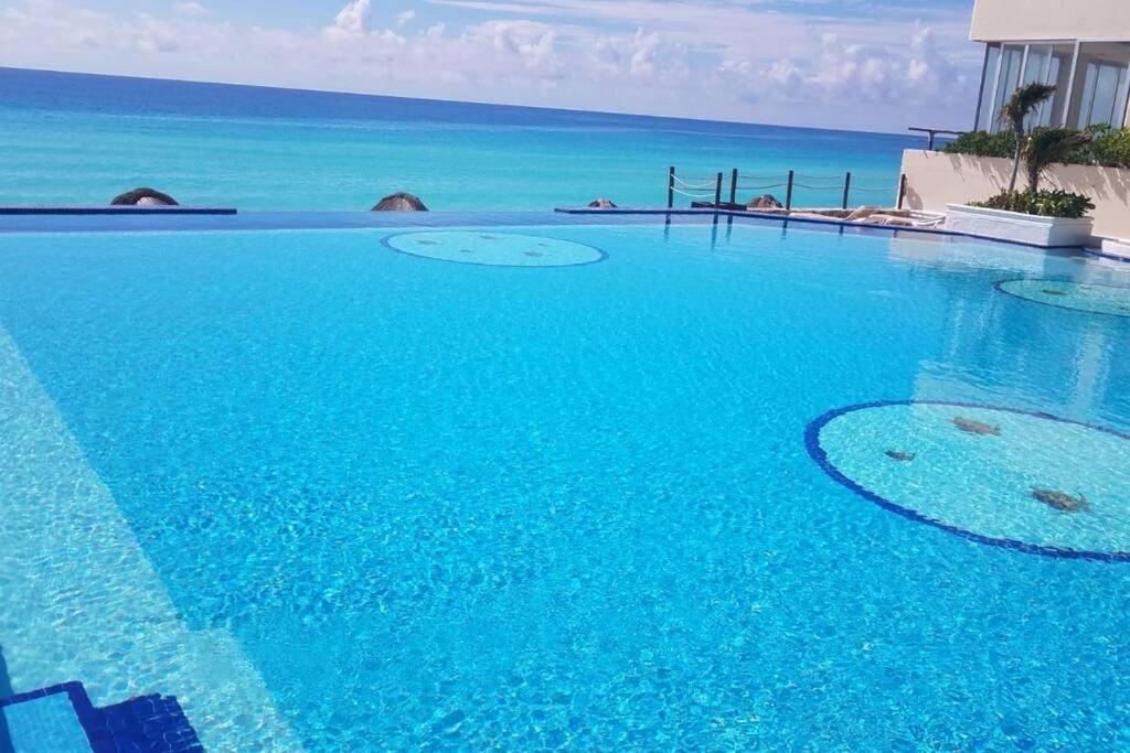 Cancun Plaza Condo Ocean Front 외부 사진