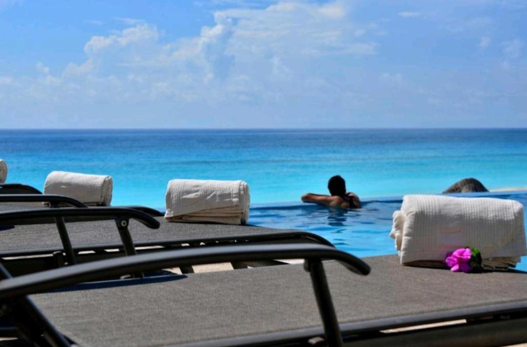 Cancun Plaza Condo Ocean Front 외부 사진