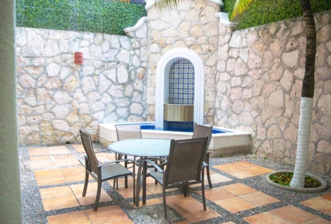 Cancun Plaza Condo Ocean Front 외부 사진