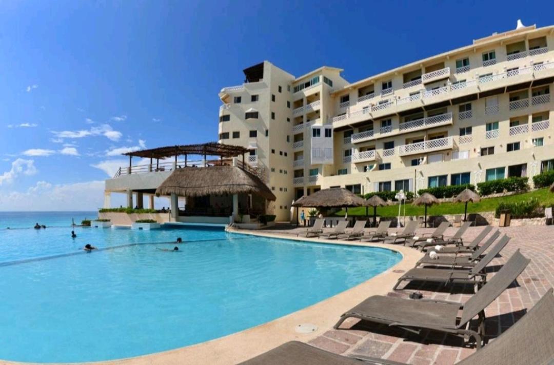 Cancun Plaza Condo Ocean Front 외부 사진