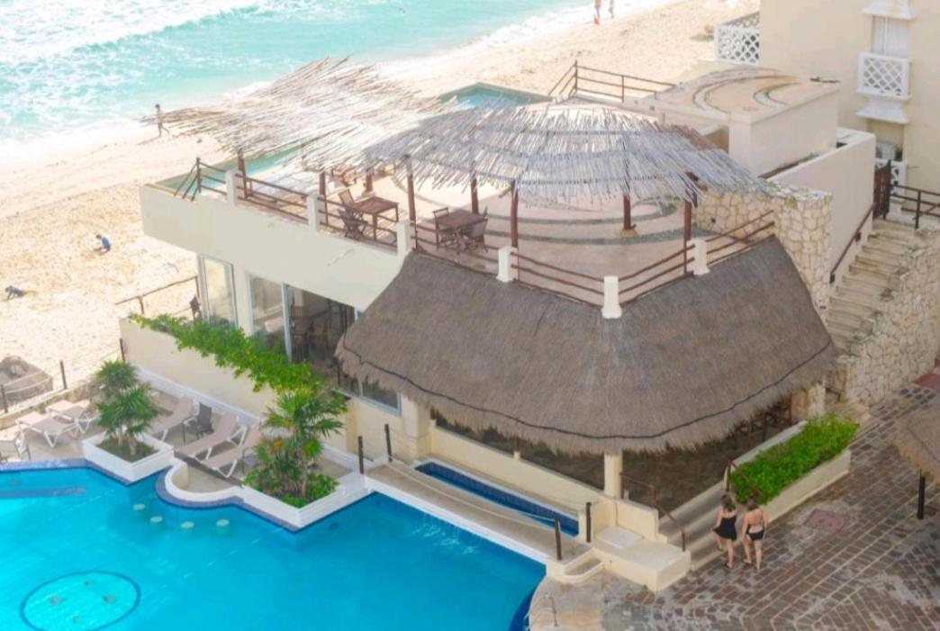Cancun Plaza Condo Ocean Front 외부 사진