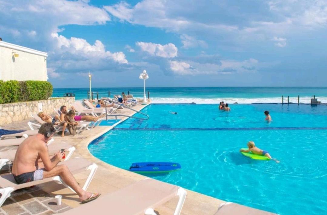 Cancun Plaza Condo Ocean Front 외부 사진