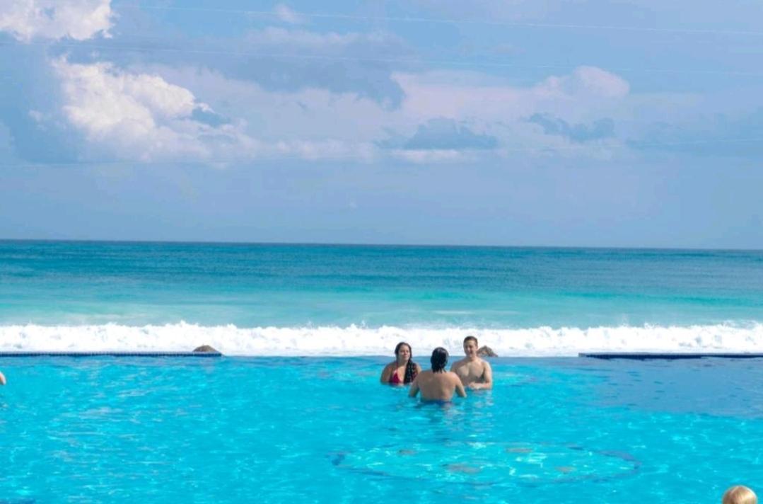 Cancun Plaza Condo Ocean Front 외부 사진