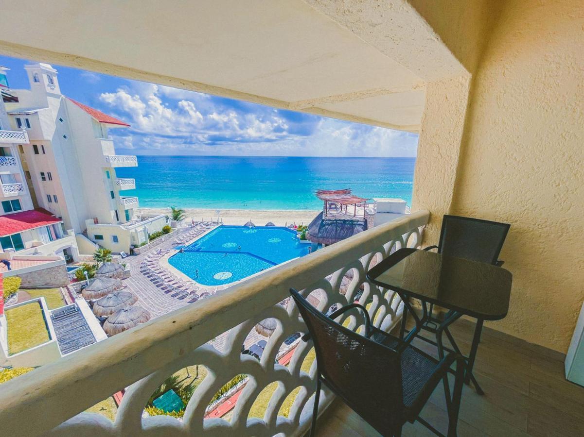 Cancun Plaza Condo Ocean Front 외부 사진