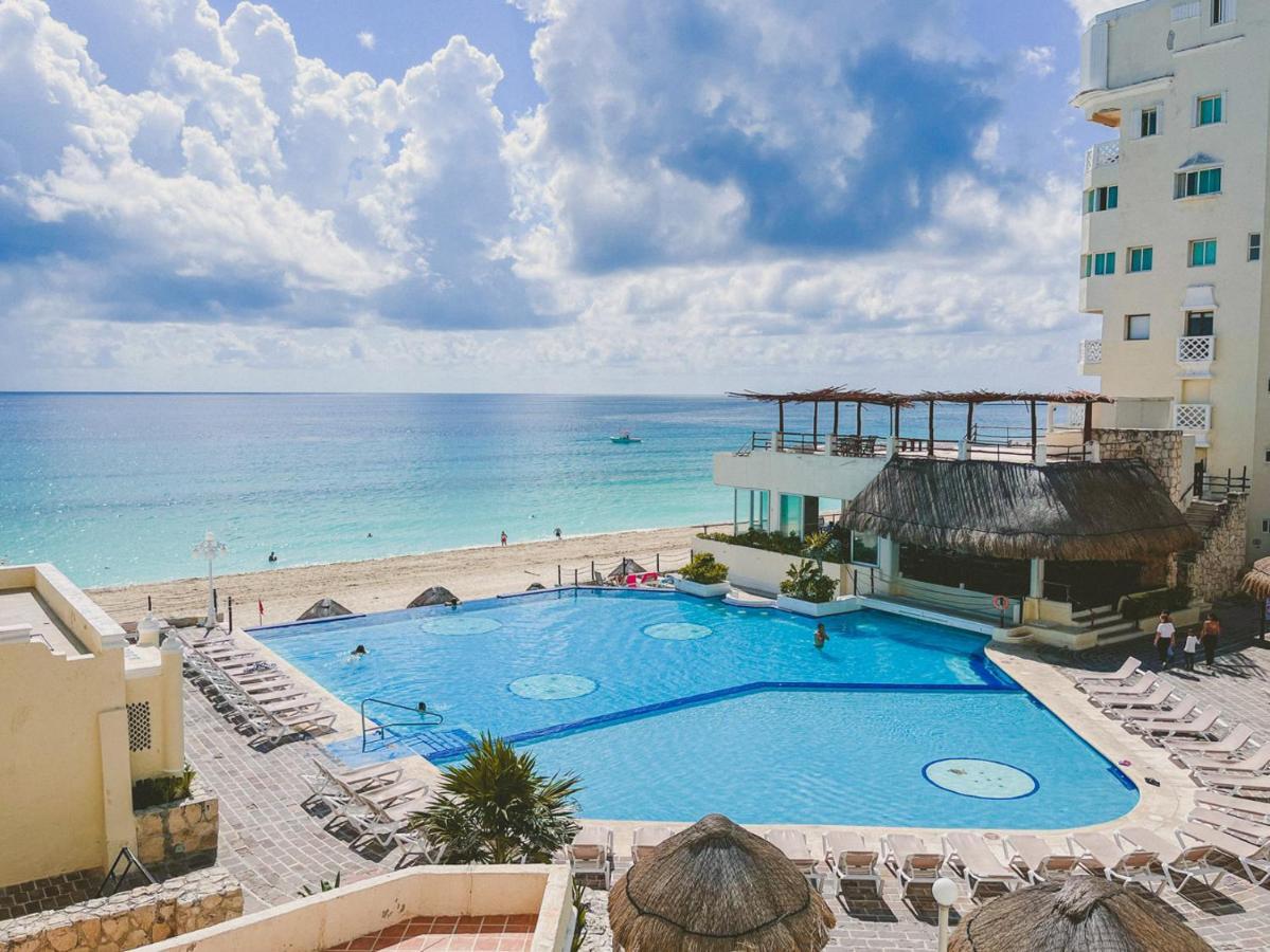 Cancun Plaza Condo Ocean Front 외부 사진